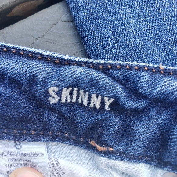American Eagle Outfitters original skinnies - Picture 4 of 4